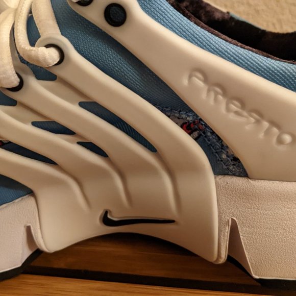 NEW!! Nike Air Presto x Hello Kitty Men's Shoes Size:12 - Picture 5 of 9